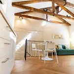 Atmosfere Autentiche Nel Cuore Di Apartman